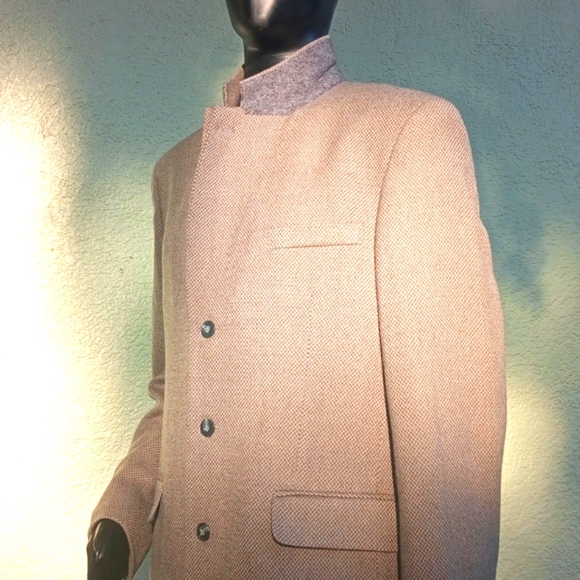 BILTMORE MEN'S GENOVA MEN'S (2) BUTTON LUXURY BLAZER - Picture 6 of 17